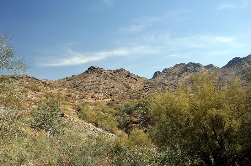 A dry brown desert that hasn't seen a drop of rain in 118 days - Phoenix, Arizona
