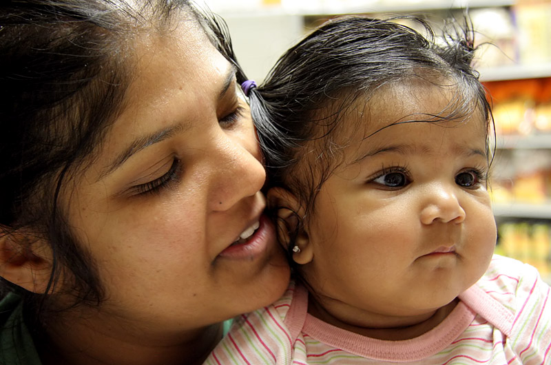 Sapna and her new daughter Vedika