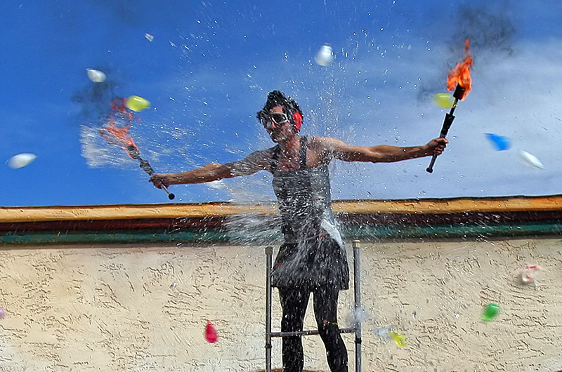 Dextre Tripp performing at the Renaissance Festival in Phoenix, Arizona