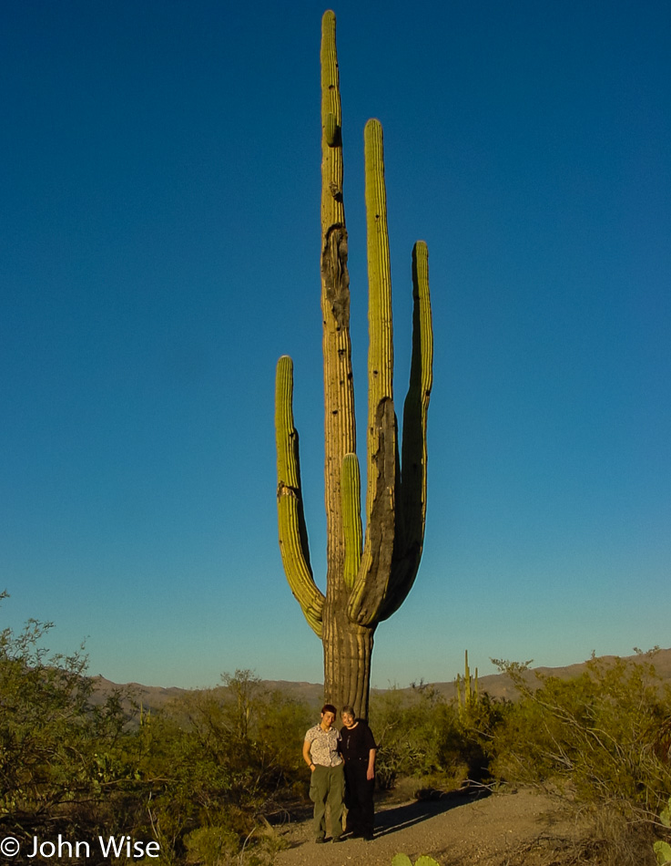 Caroline Wise and Jutta Engelhardt at Saguaro National Park in Pima County, Arizona