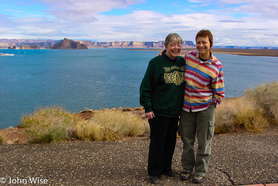 Jutta Engelhardt and Caroline Wise at Lake Powell in Page, Arizona