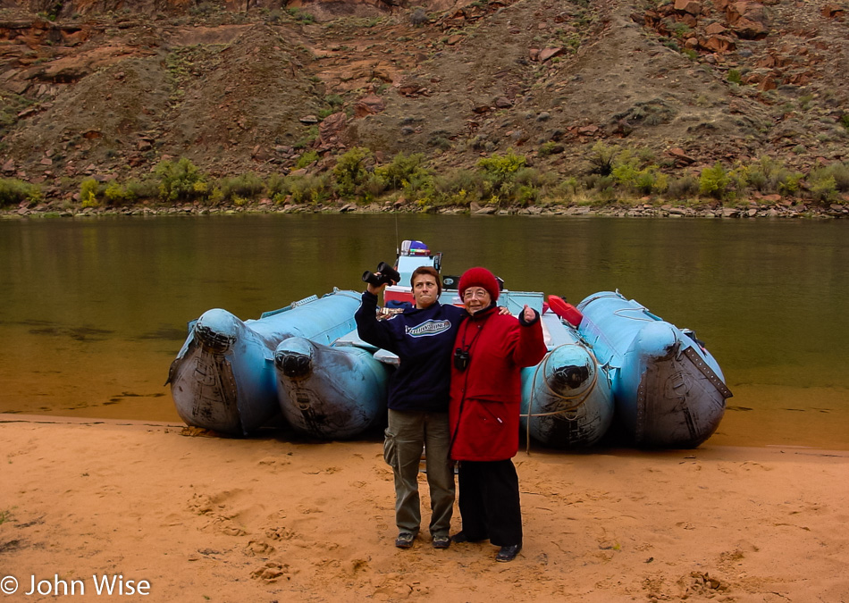 Caroline Wise and Jutta Engelhardt on the Colorado River between Lake Powell and Lee's Ferry at the Grand Canyon in Arizona