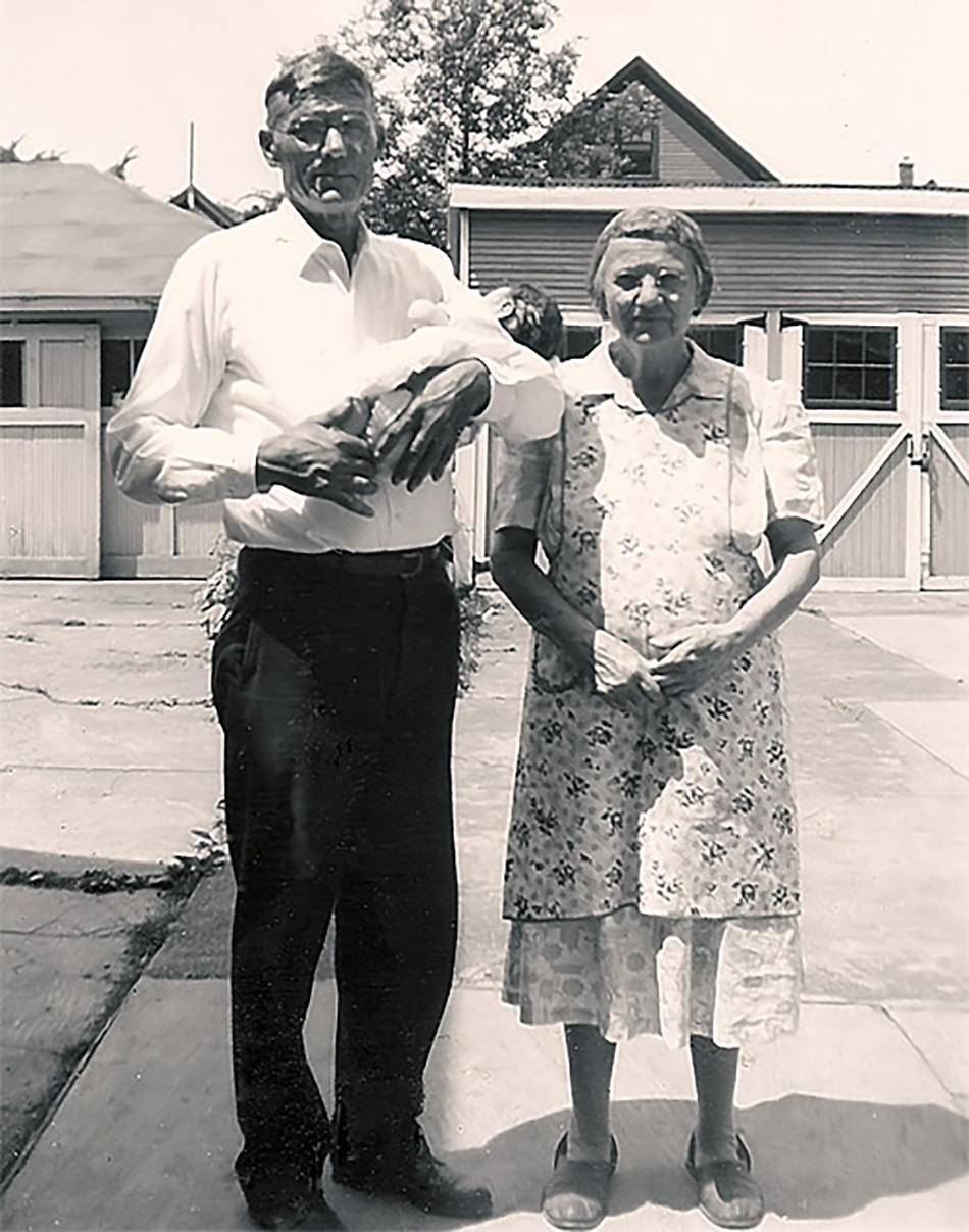 Robert and Lillian (Luba) Knezetic in Buffalo, New York