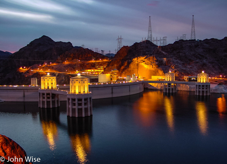 Hoover Dam from Arizona