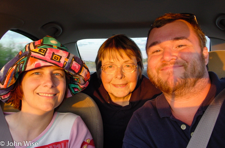 Caroline Wise, Jutta Engelhardt, and John Wise returning to Phoenix, Arizona
