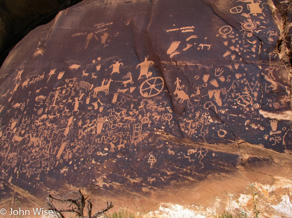 Newspaper Rock State Historical Monument in Utah