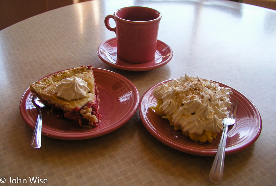 Pie and Coffee at Thunderbird Restaurant in Mount Carmel Junction, Utah