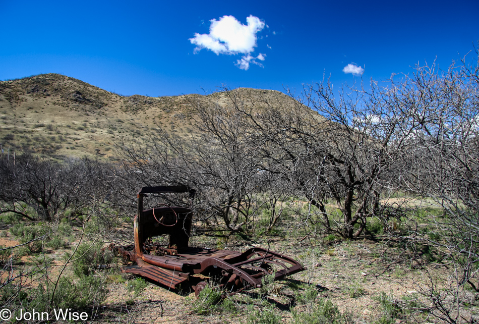 Dos Cabezas, Arizona is not much more than an old forgotten Ghost Town these days.
