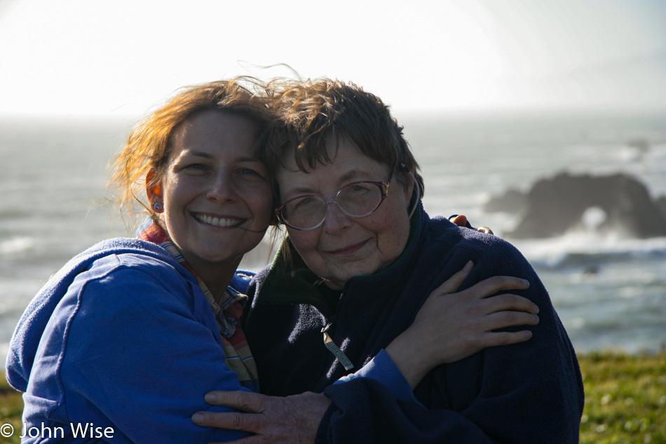 Caroline Wise and Jutta Engelhardt on the Mendocino Coast in California 