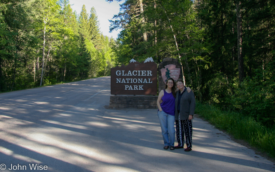 Caroline Wise and Jutta Engelhardt at Glacier National Park, Montana
