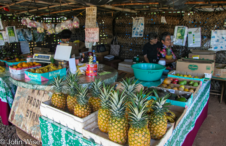 Fruit vendor near Koloa, Kauai, Hawaii