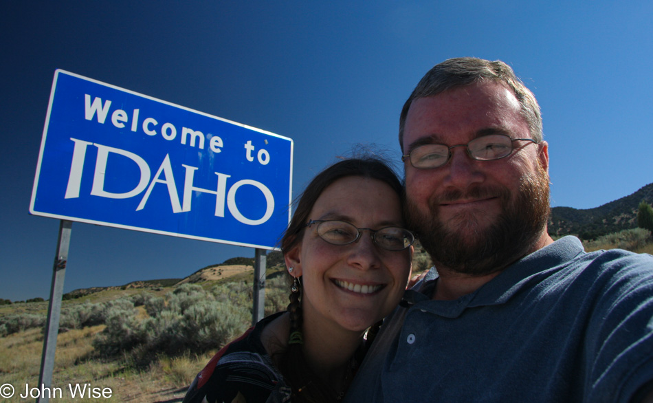 Caroline Wise and John Wise on the Idaho State Border
