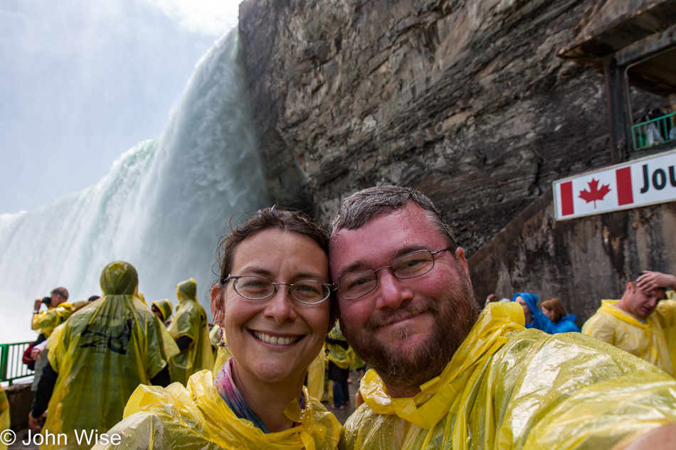 Caroline Wise and John Wise at Niagara Falls