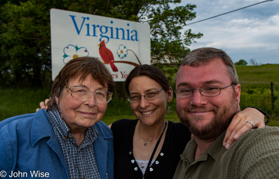 Jutta Engelhardt, Caroline Wise, and John Wise on the Virginia State Line