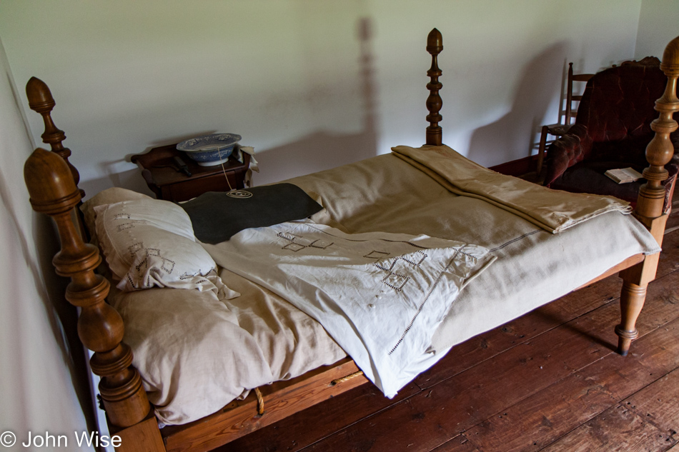 The bed Stonewall Jackson died in at Fairfield Plantation in Virginia