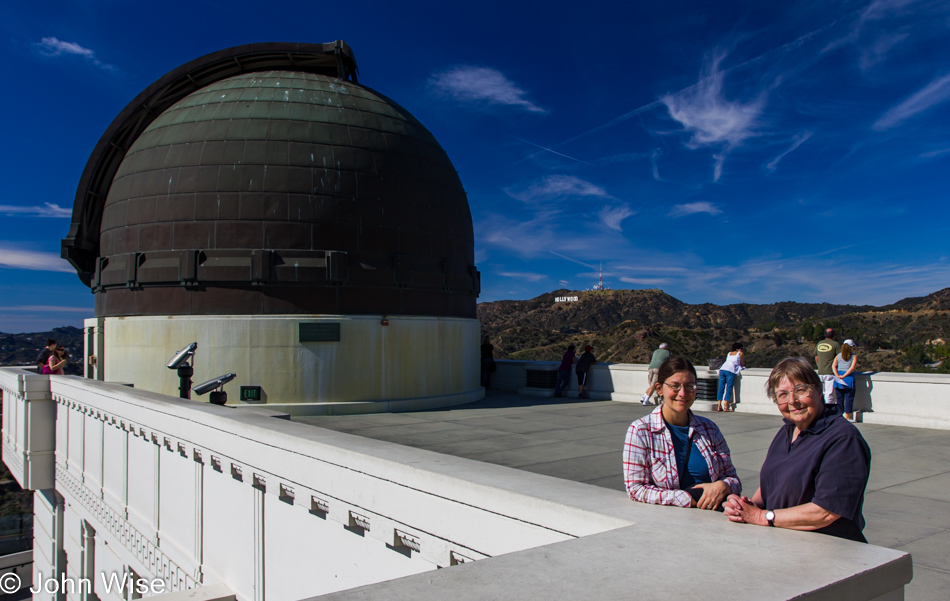 Jutta Engelhardt and Caroline Wise at Griffith Observatory in Los Angeles, California
