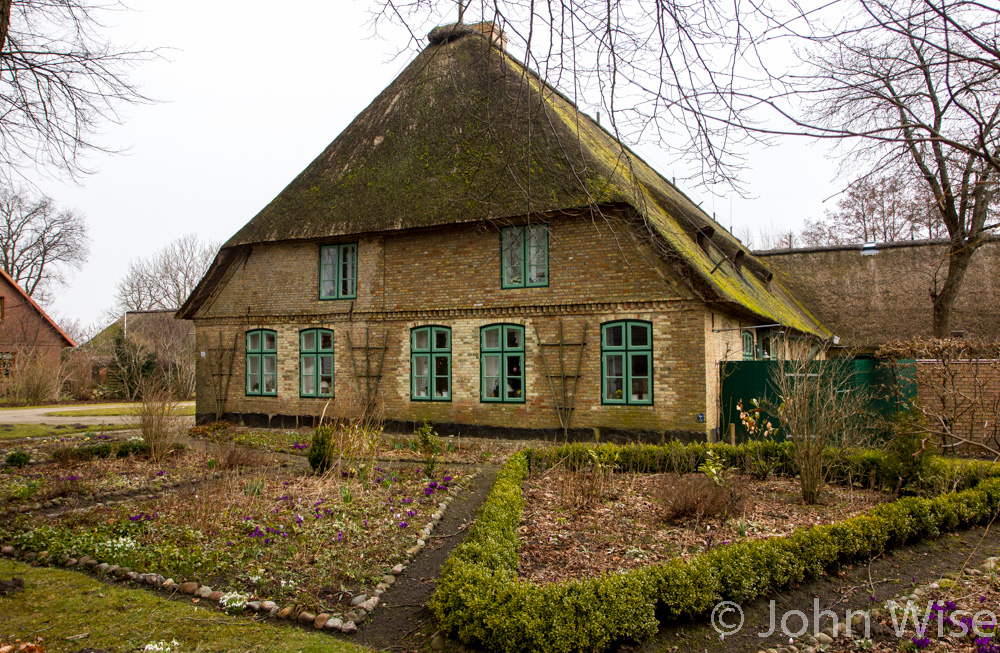 A reetgedecktes haus (reed roof house) in northern Germany