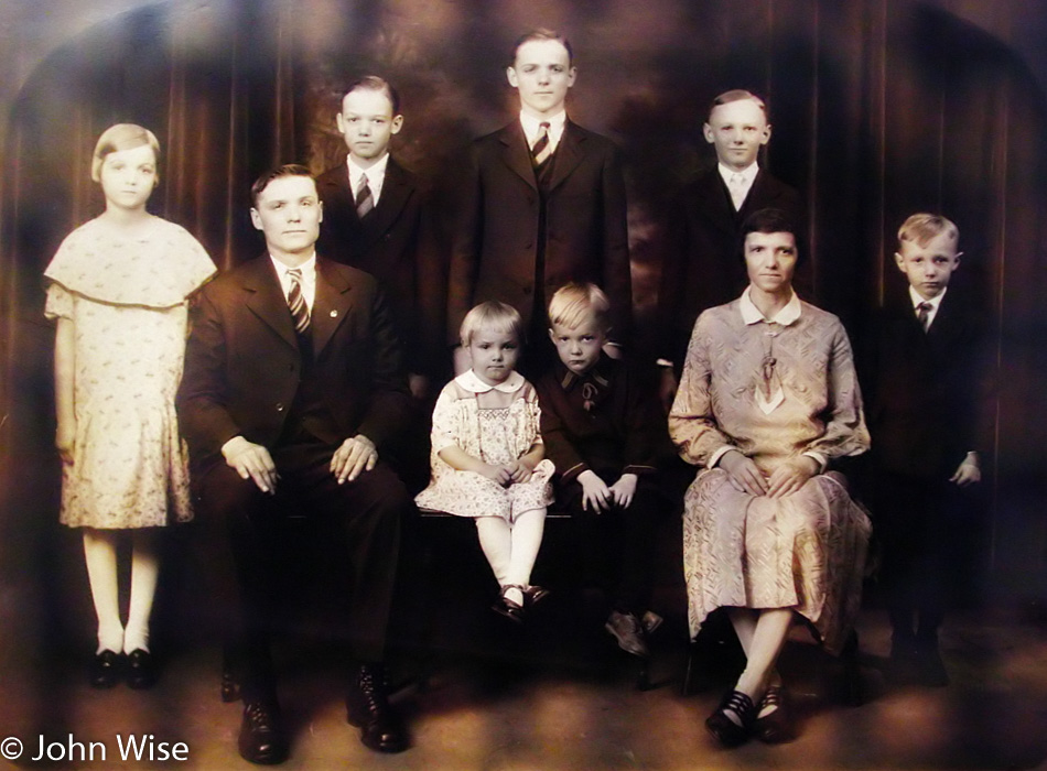 The Knezetic family in approximately 1928 Buffalo, New York