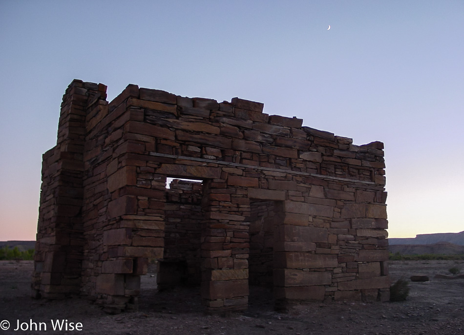 Abandoned stone cabin on Route 24 between Caineville and Hanksville, Utah