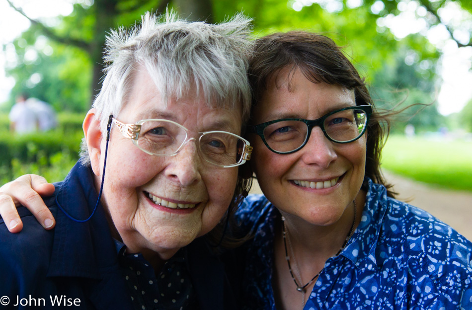 Jutta Engelhardt and her youngest daughter Caroline Wise at Lohrberg in Frankfurt, Germany