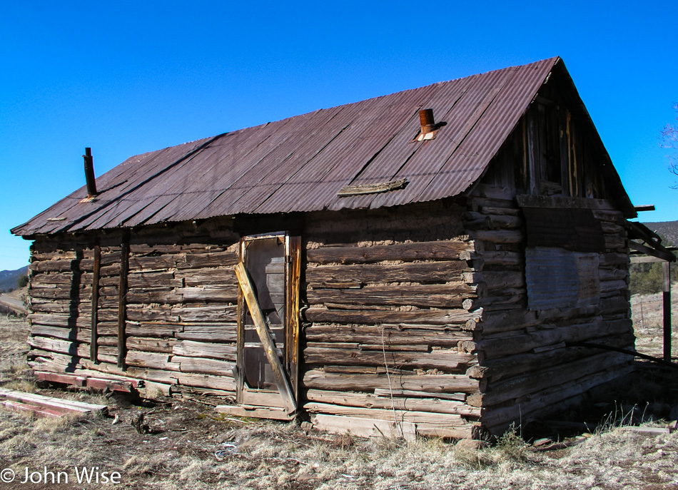 Abandoned cabin on New Mexico road 12