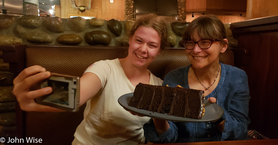 Katharina Engelhardt and Caroline Wise taking a selfie at dinner in Phoenix, Arizona