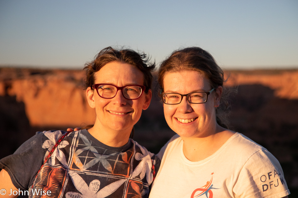 Caroline Wise and Katharina Engelhardt at Canyon De Chelly National Monument in Chinle, Arizona