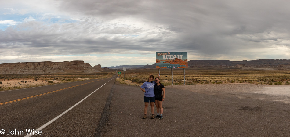 Caroline Wise and Katharina Engelhardt entering Utah