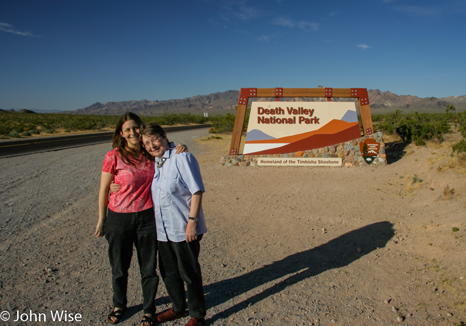 Caroline Wise and Jutta Engelhardt in Death Valley National Park California 2005