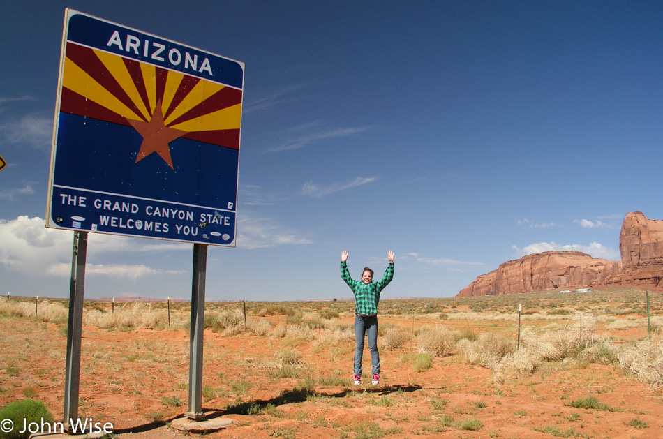 Jessica Wise at the Arizona border