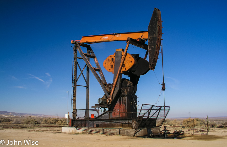 Oil well in the Central Valley of California