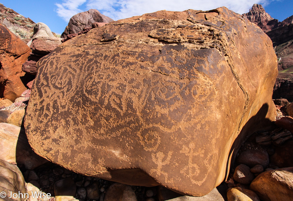 Petroglyphs at Furnace Flats in the Grand Canyon