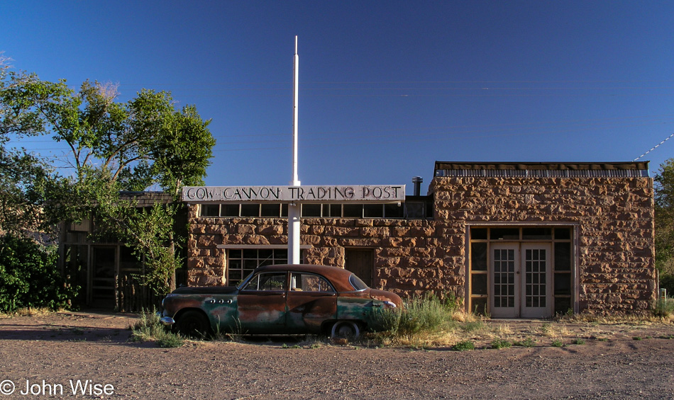 Cow Canyon Trading Post in Bluff, Utah