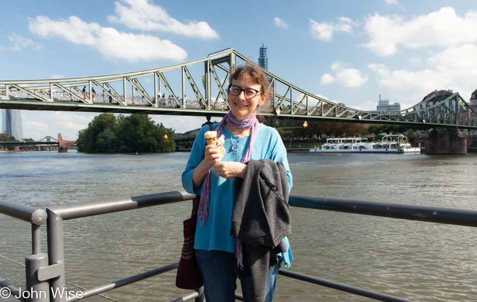 Caroline Wise next to the Main River in Frankfurt, Germany