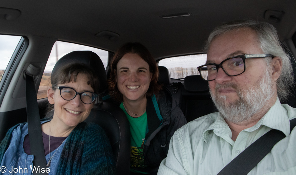 Caroline Wise, Jessica Aldridge, and John Wise on the road in Arizona