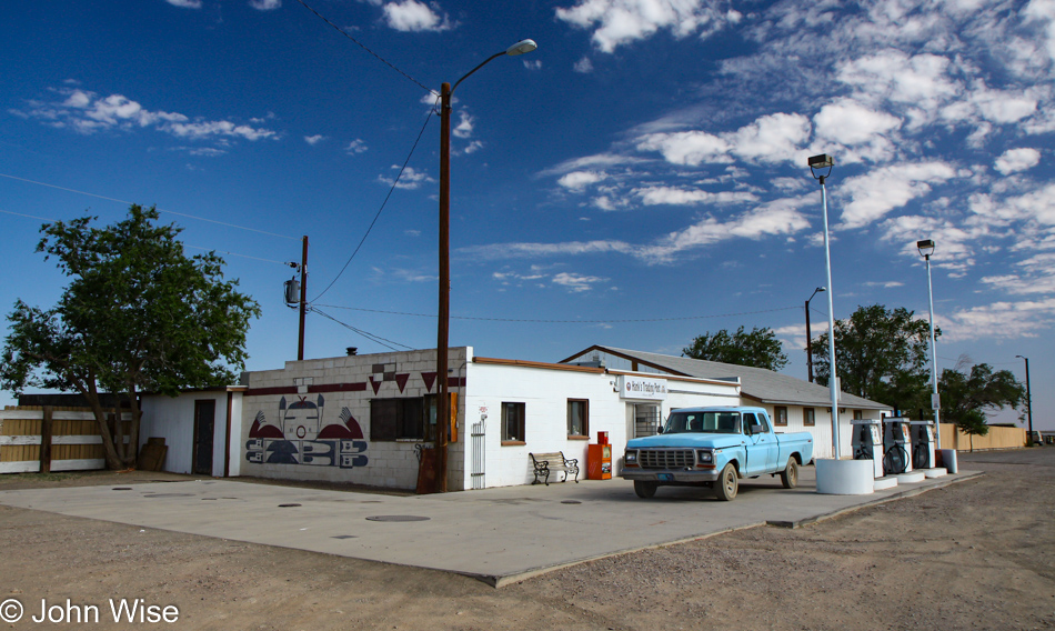 Hanks Trading Post on Highway 89 driving north to Tuba City, Arizona