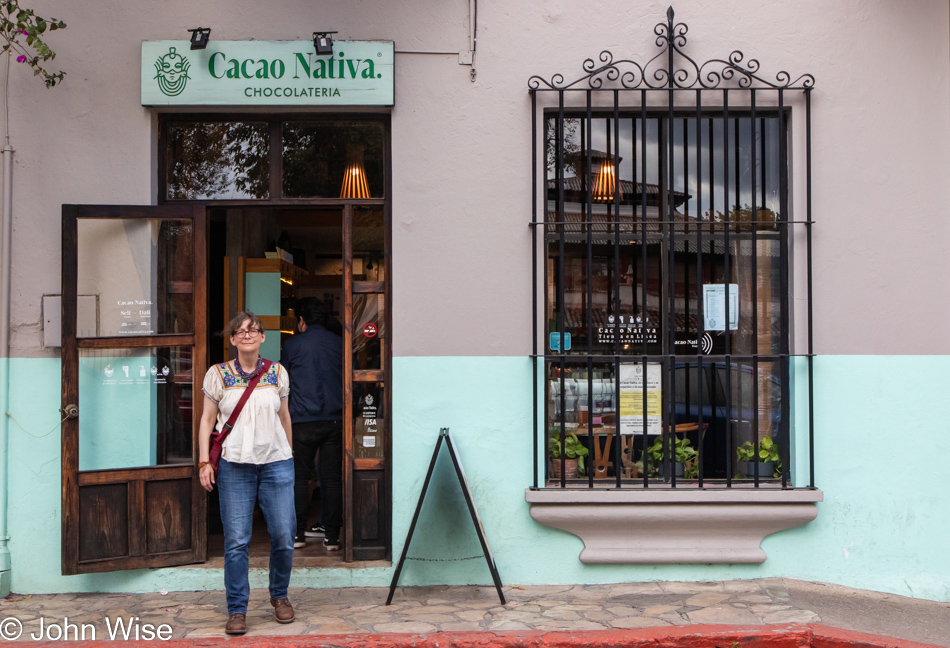 Caroline Wise at Cocao Nativa in San Cristóbal de las Casas, Mexico