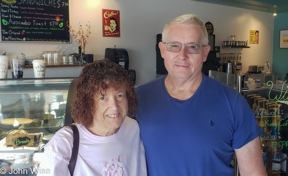 Val and Larry Watkins of Phoenix, Arizona