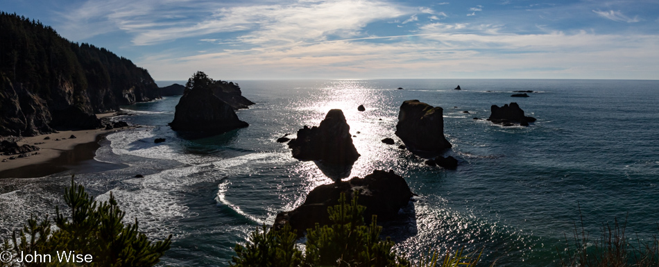 Arch Rock to Secret Beach Trail in Brookings, Oregon