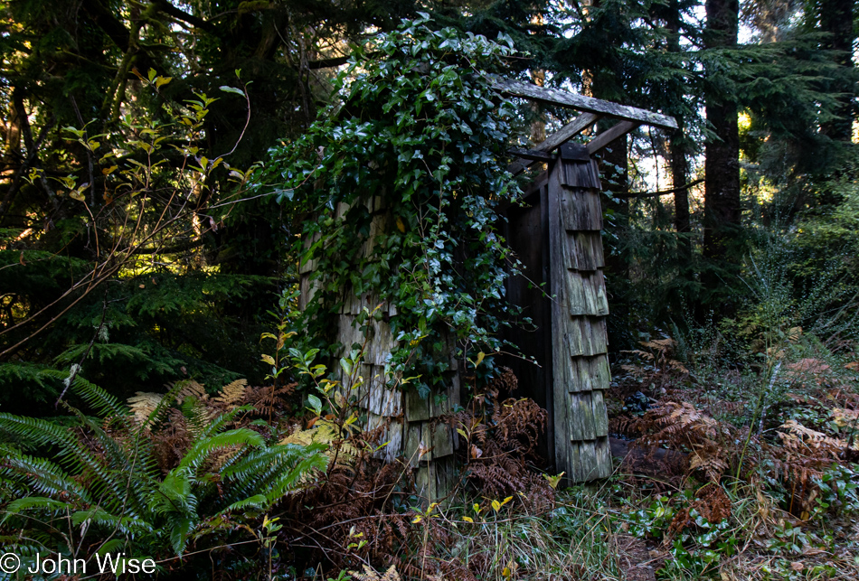 Old rain shelter on Riverside Drive in Bandon, Oregon