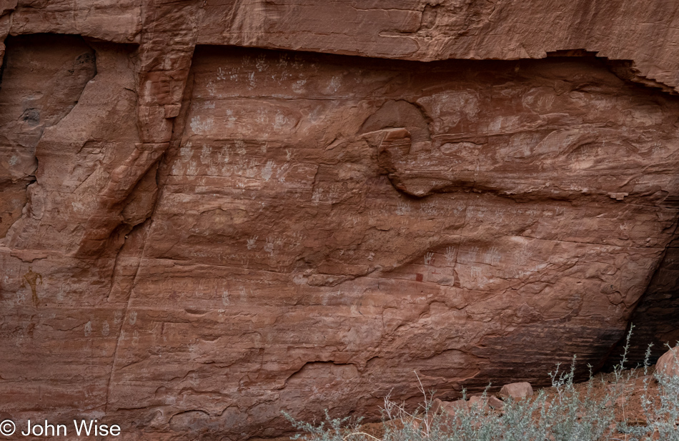 Many Hands Ruin in Mystery Valley, Arizona