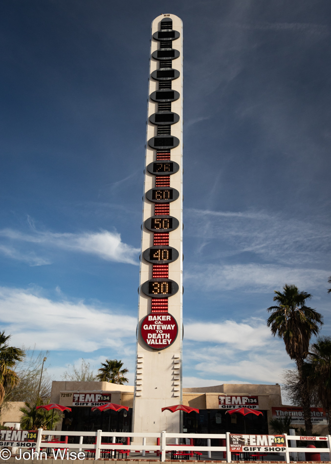 World's Largest Thermometer in Baker, California