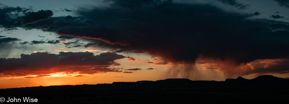 Sunset off Interstate 40 in Western New Mexico