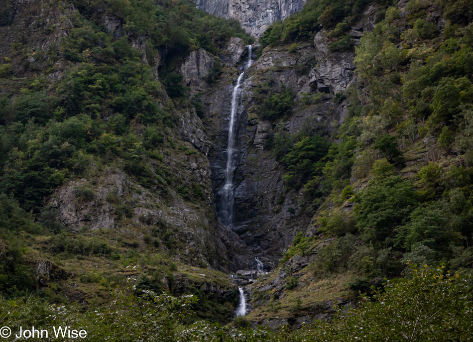 Trail to Bakka on the Nærøyfjord in Norway