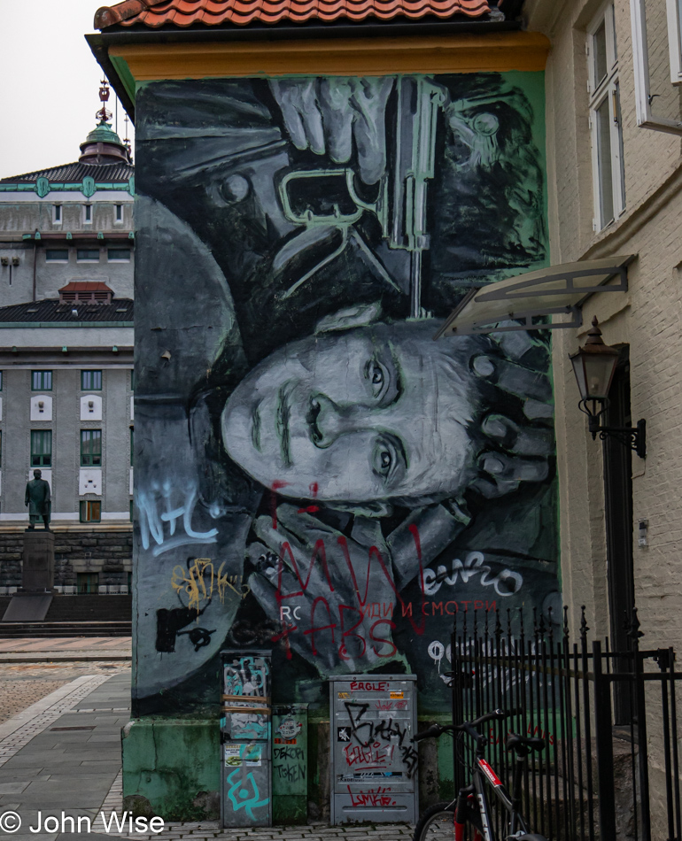 Mural of Come and See in Bergen, Norway