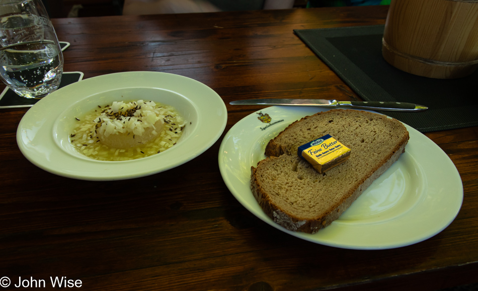 Handkäse mit Musik in Frankfurt, Germany